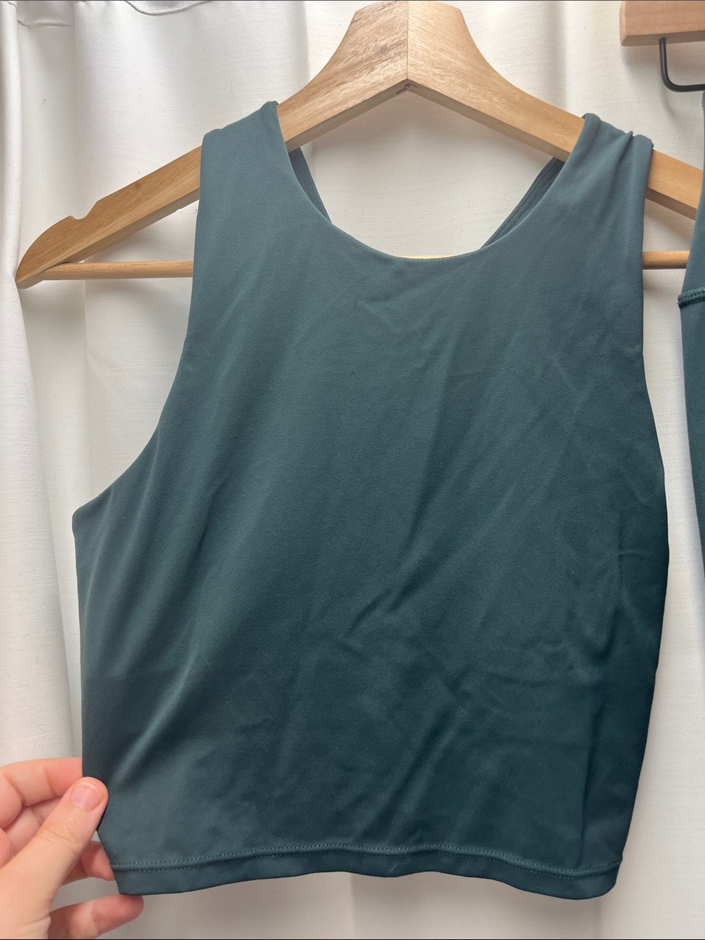 Quince Deep Green High Neck Sports Bra and Bike Short Set- S - Picture 2 of 6